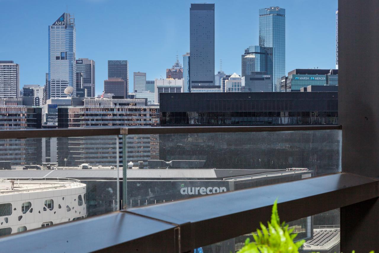 Wyndel Apartments - Riverside On Collins Melbourne Buitenkant foto