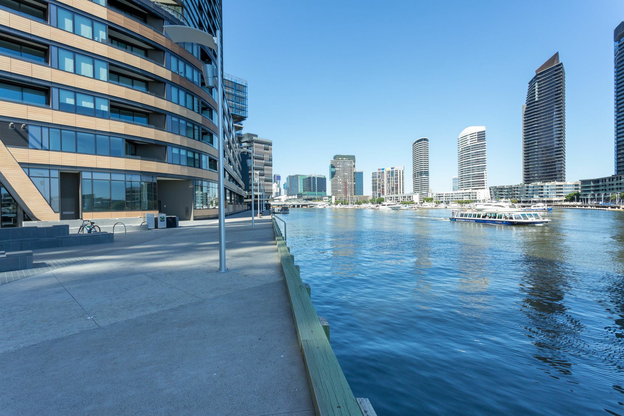 Wyndel Apartments - Riverside On Collins Melbourne Buitenkant foto